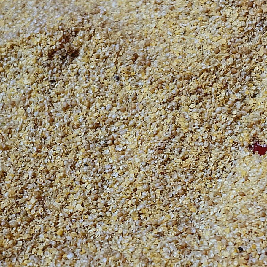 Coarse ground spice